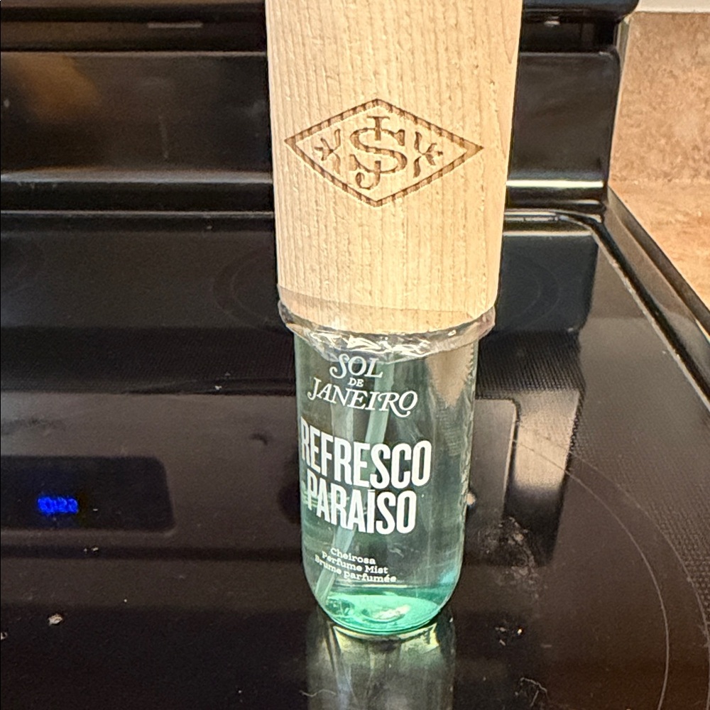 Sol de Janeiro Refresco Paraíso Fragrance Mist - Clear Green Bottle